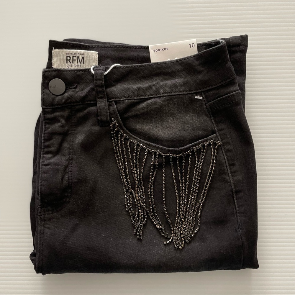 Black denim jeans with embelished pockets NWT size 10